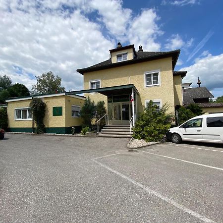 Stadtvilla Auerhahn Vöcklabruck Exterior foto